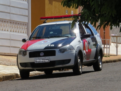 Indivíduos se passam por empregados dos Correios e aplicam golpe