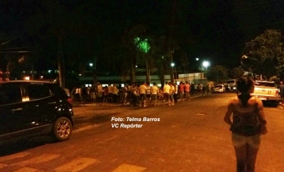 População se revolta após assalto e estupro de jovem na região