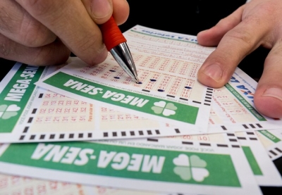 Mega-Sena: ninguém acerta e prêmio vai a R$ 16 milhões