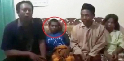 Homem mostra pênis a policiais para provar que não matou esposa