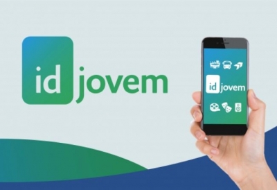 Secretaria da Juventude de Pompeia incentiva retirada do ID Jovem