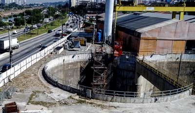 Mais de R$ 25 bilhões já foram gastos em obras paradas ou atrasadas no Estado