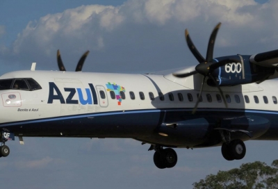 Azul confirma suspensão de voos para Marília