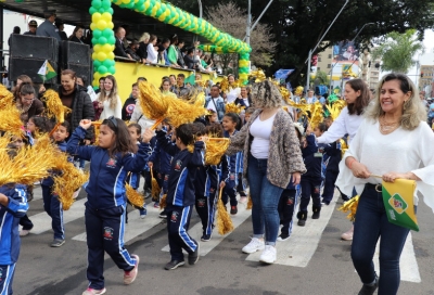 Marília 94 anos: Desfile-Cívico Militar marca comemoração de aniversário da cidade