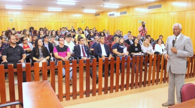Aula Magna com professor Edvaldo Brito dá início ao Mestrado e Doutorado em Direito da Unimar 