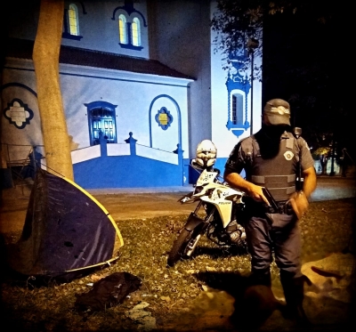 Homem é investigado por tráfico na Praça São Bento