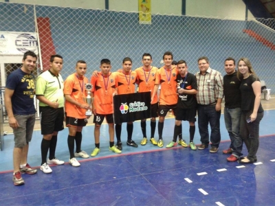 Samuel da Farmácia ressalta importância  de torneio de futsal para integração e saúde