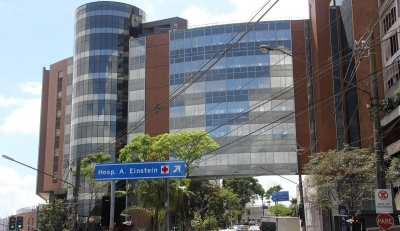 Bolsonaro deixa UTI e vai para unidade semi-intensiva