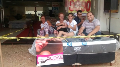 Após 18 horas, cinco candidatos ainda resistem!