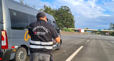 ARTESP fiscaliza ônibus intermunicipais em Marília e região