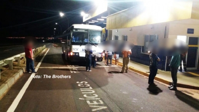 VIOLÊNCIA: ladrões roubam ônibus e atiram em motorista na SP-333