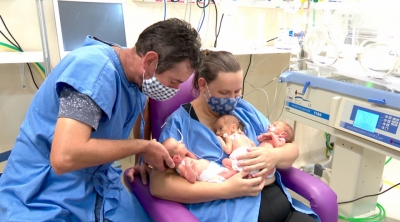 Em caso raro, mulher dá à luz trigêmeos idênticos