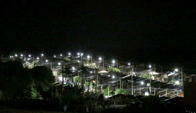 Bairros Santa Antonieta e Marina Moretti recebem nova iluminação