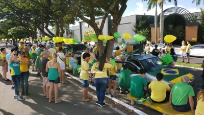 Manifestação pró-governo em Marília reúne cerca de 150 pessoas