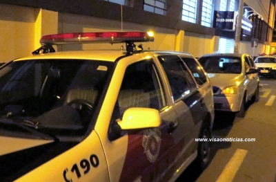 Rapaz recebe dinheiro de empresa e é assaltado