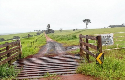 Nua, mulher é encontrada amarrada com fratura no crânio