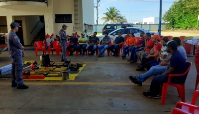 Fogo em mato: Defesa Civil treina brigadistas da região