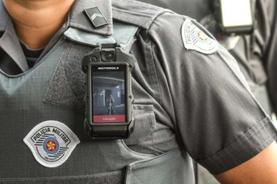 Governo vai comprar 2.500 câmeras corporais para a PM