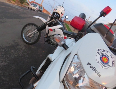 Polícia Civil procura por ladrão de moto que extorquia mulher em Marília