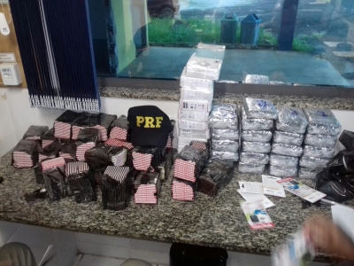 Polícia apreende celulares contrabandeados na BR-153