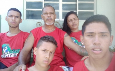 Coleta seletiva: cooperativa orienta moradores em Marília