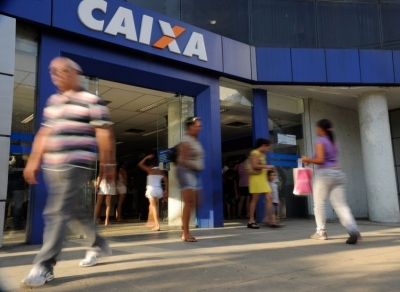 Agências da Caixa passam a funcionar das 8h às 13h