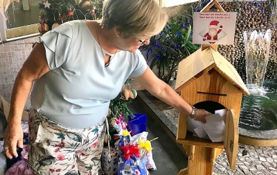 Projeto social apoiado por colaboradores de supermercado transforma o Natal de crianças 