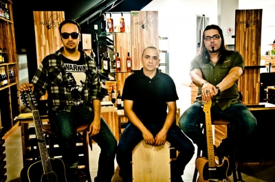 Encontro do Rock terá as bandas Acústico A-Z e Molho Madeira