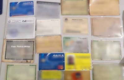 "Vovó do crime" pula muro de 2,5 metros, mas não escapa da PM