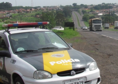 Rodovias têm tráfego bom nesta segunda-feira