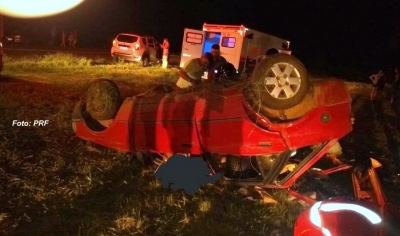 Polícia procura motorista que causou grave acidente na BR-153. Duas pessoas morreram