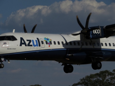 Turbulência em voo da Azul causa incidente com passageiros que viriam para Marília