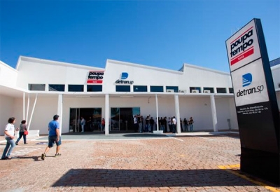 Mutirão de RG antecipa reabertura de 12 unidades do Poupatempo