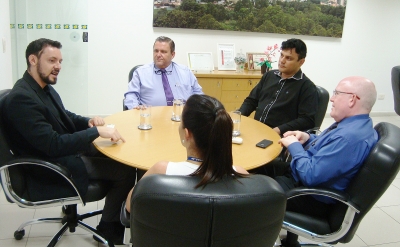 Novo gerente do Sebrae  se reúne na ACIM