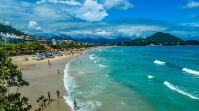 Ubatuba começa a cobrar taxa ambiental de carros de turistas a partir de hoje