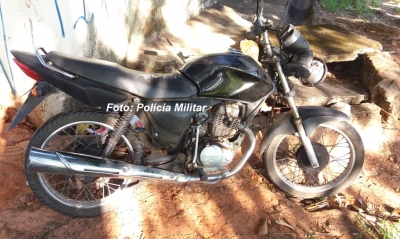 PM recupera moto furtada antes mesmo da vítima saber do crime. Estava com adolescente