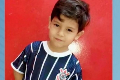 Garoto de 4 anos morre após ser brutalmente espancado por casal
