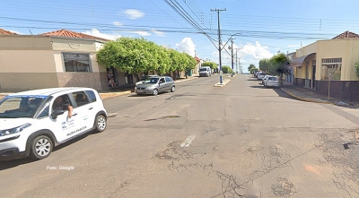 Homem furta ambulância e depois devolve no mesmo lugar