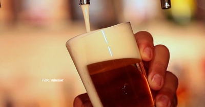 Homem é preso após tentar furtar barril de chopp na zona sul