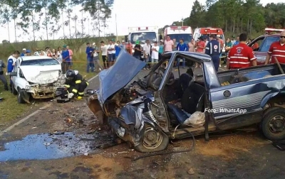 Acidente mata dois e deixa três feridos graves