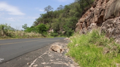 Serra de Avencas: situação é grave e Prefeitura alerta motoristas 