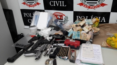Polícia Civil prende 6 em operação 