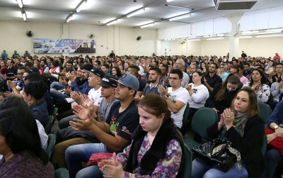Casamento Solidário promovido pela 1ª Igreja Batista de Marília marca a união de 38 casais