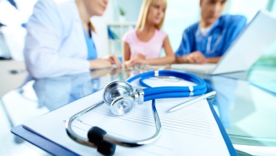 PAT de Marília tem vagas para área da saúde