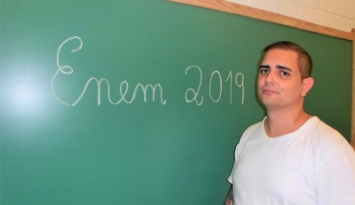 Preso da região faz 740 pontos na redação do Enem: "Quero estudar e mudar de vida"