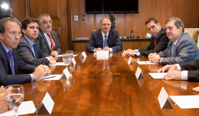 Governador assina convênio da atividade delegada em Marília