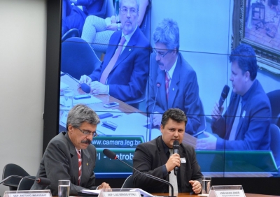 Após ser pressionado na CPI da Petrobras, delegado mariliense volta à rotina