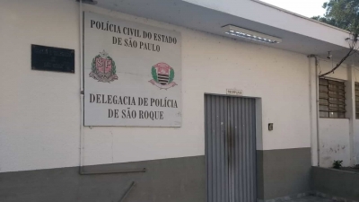 Jovem é presa após torturar e matar irmão de 5 anos