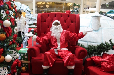 Com Papai Noel negro, Marília tem Natal com representatividade e inclusão