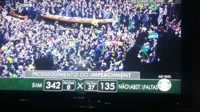 Câmara aceita abertura do impeachment
